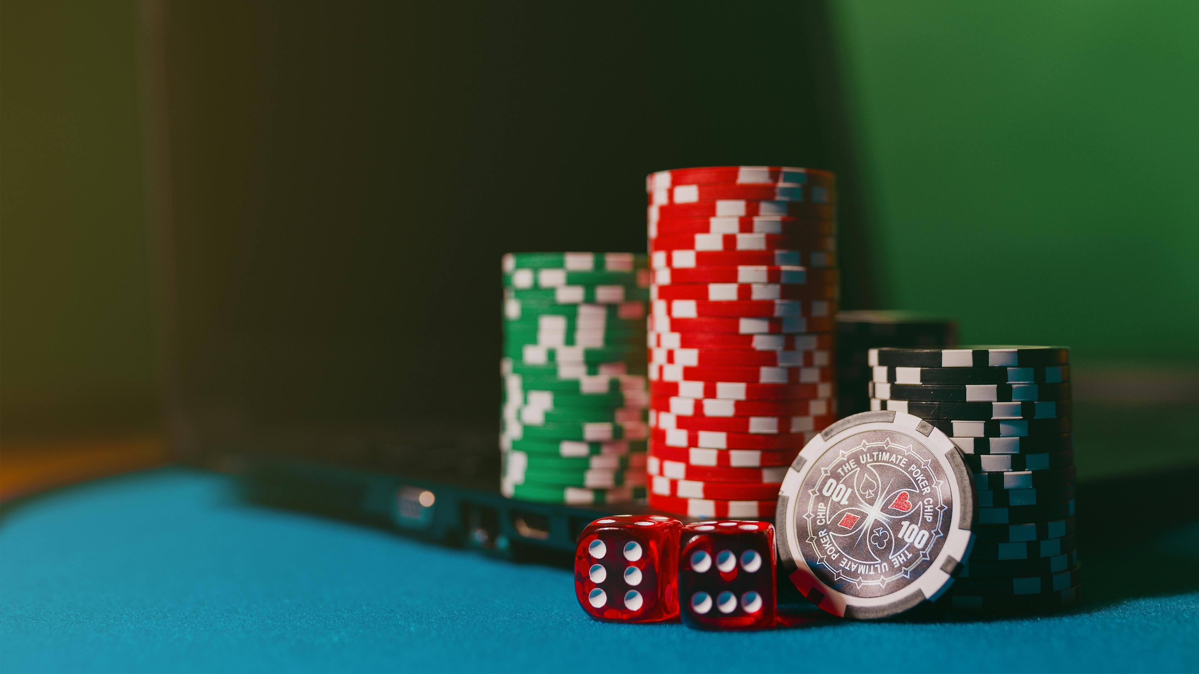 JILI Burma ကစားသူ Slots Jackpot အနိုင်ရပြီး ပျော်ရွှင်နေသော မြင်ကွင်း